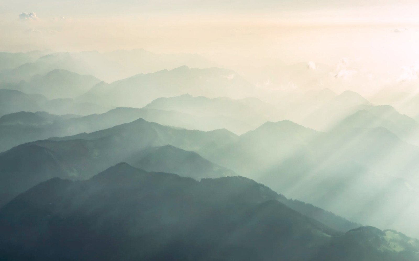 Fotobehang - Hazy Hills 400x250cm - Vliesbehang 1 Fotobehang - Hazy Hills 400x250cm - Vliesbehang