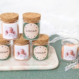 Glazen potjes met vierkante stickers en groen badzout (set van 12)