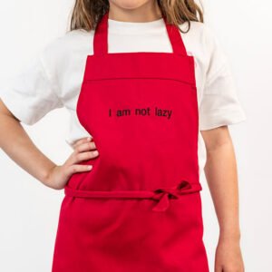 Geborduurd kinderschort rood