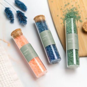 Glazen buisjes met ronde stickers & groen badzout - set van 12